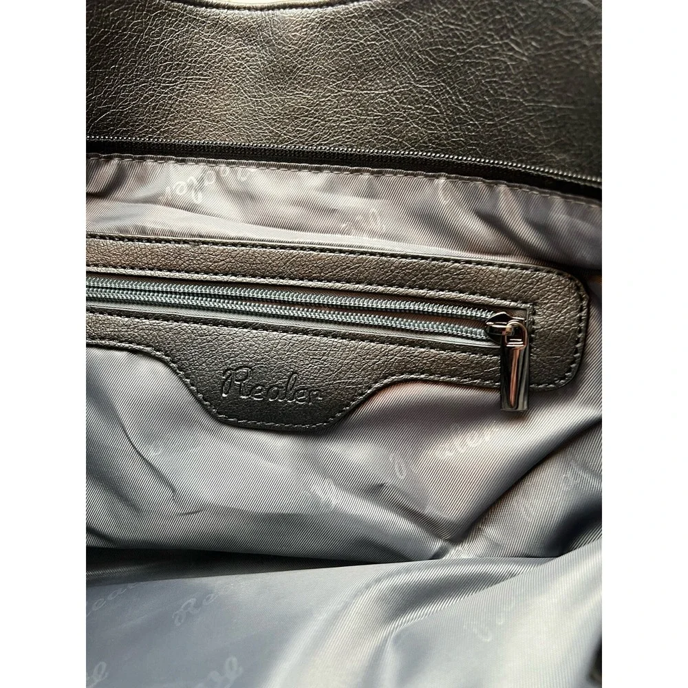 Realer Faux Leather Black  Hobo  Bag  Zipper  Lined EUC (no shoulder strap)